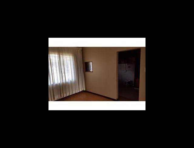 3 BEDROOM HOUSE TO LET IN ORIENT HEIGHTS